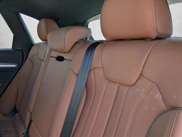 Used 2024 Audi Q5 2.0T Premium Plus AWD/4WD image 16