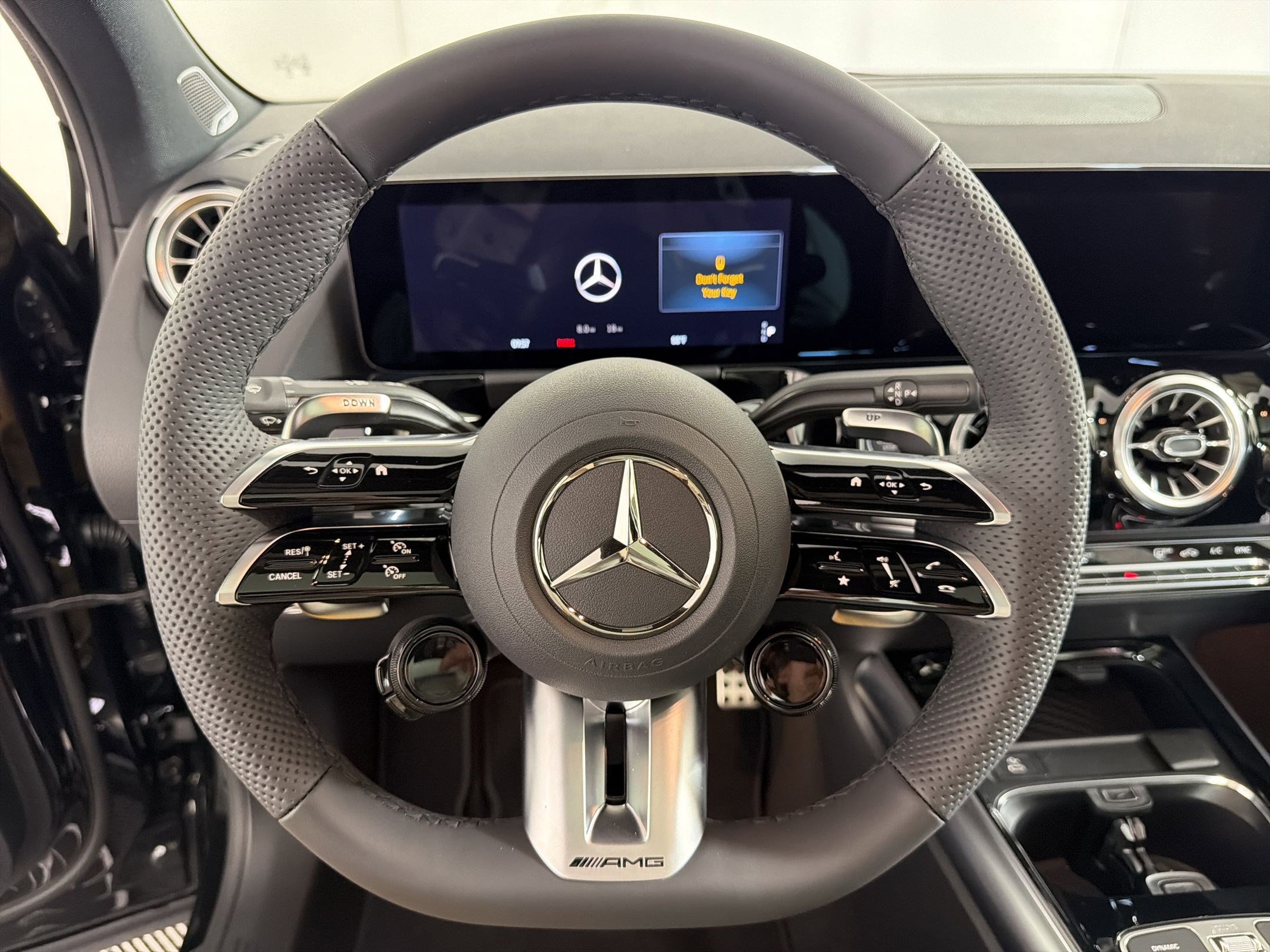 New 2026 Mercedes-Benz GLA 35 AMG 4MATIC image 18