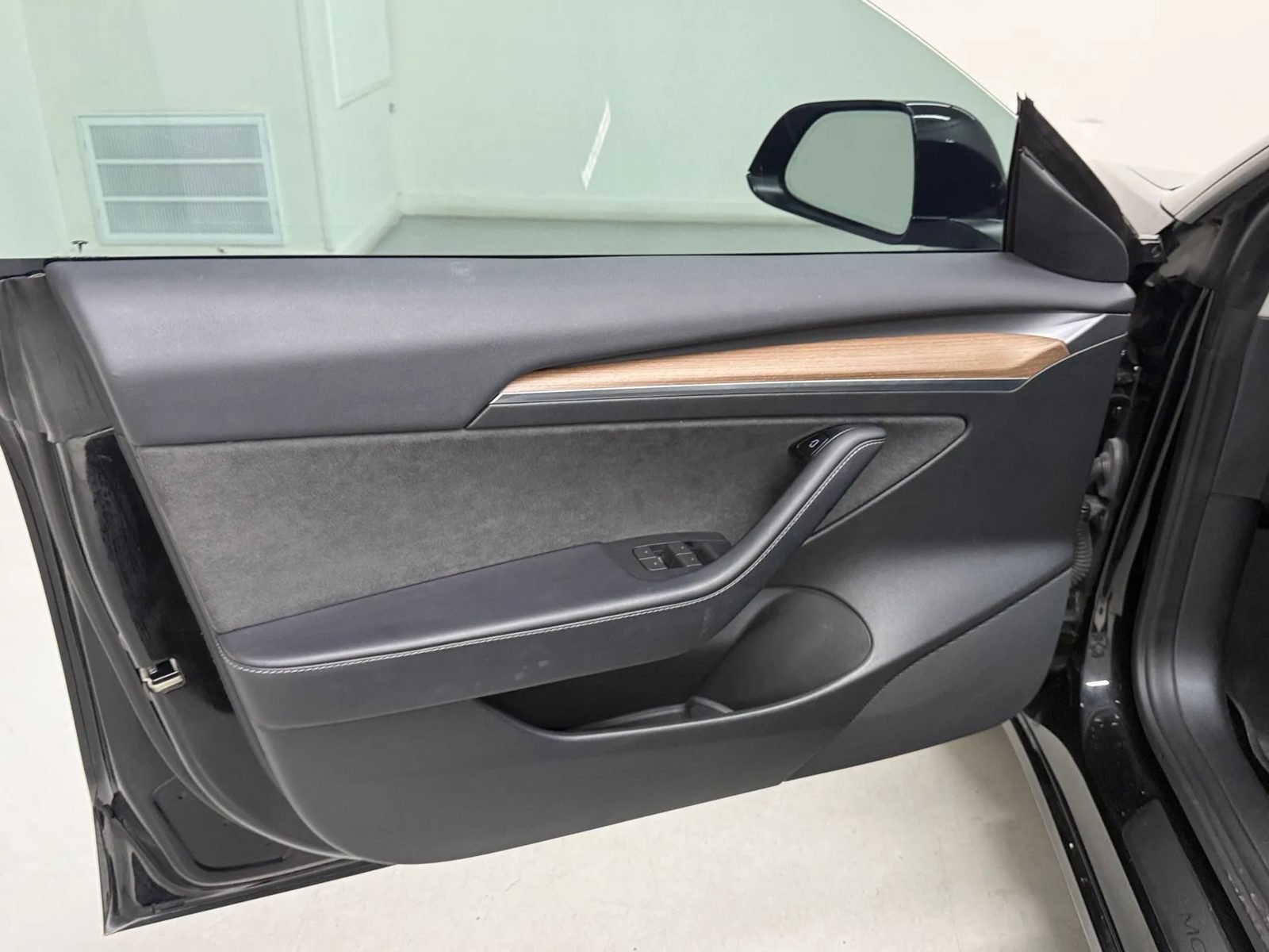 Used 2022 Tesla Model 3 RWD image 33