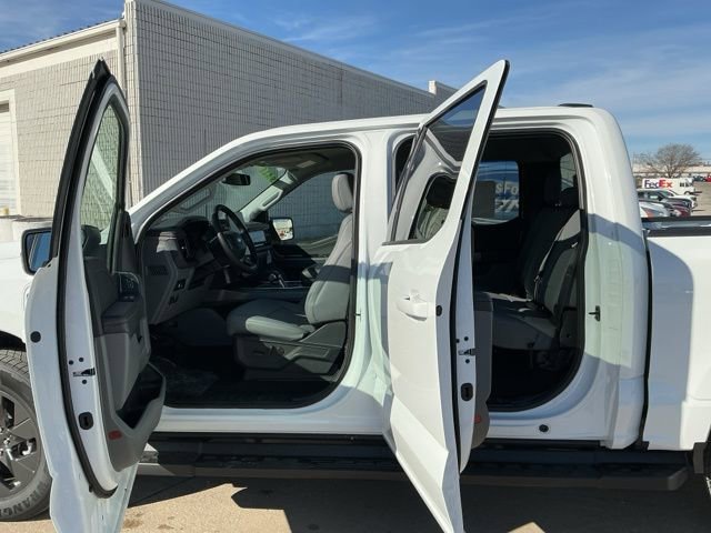 New 2025 Ford F150 Lightning Flash image 12