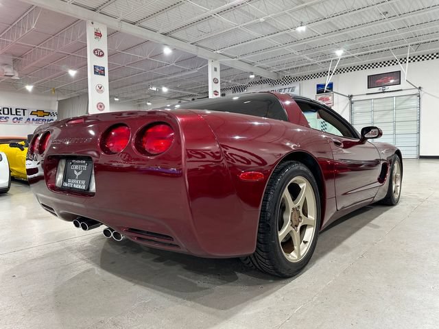 Used 2003 Chevrolet Corvette Coupe w/ Preferred Equipment Group RWD image 3