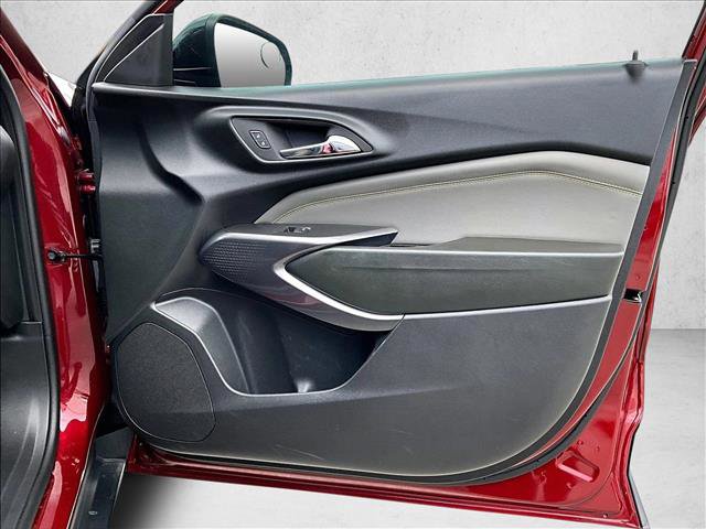Used 2024 Chevrolet Trax ACTIV FWD image 19