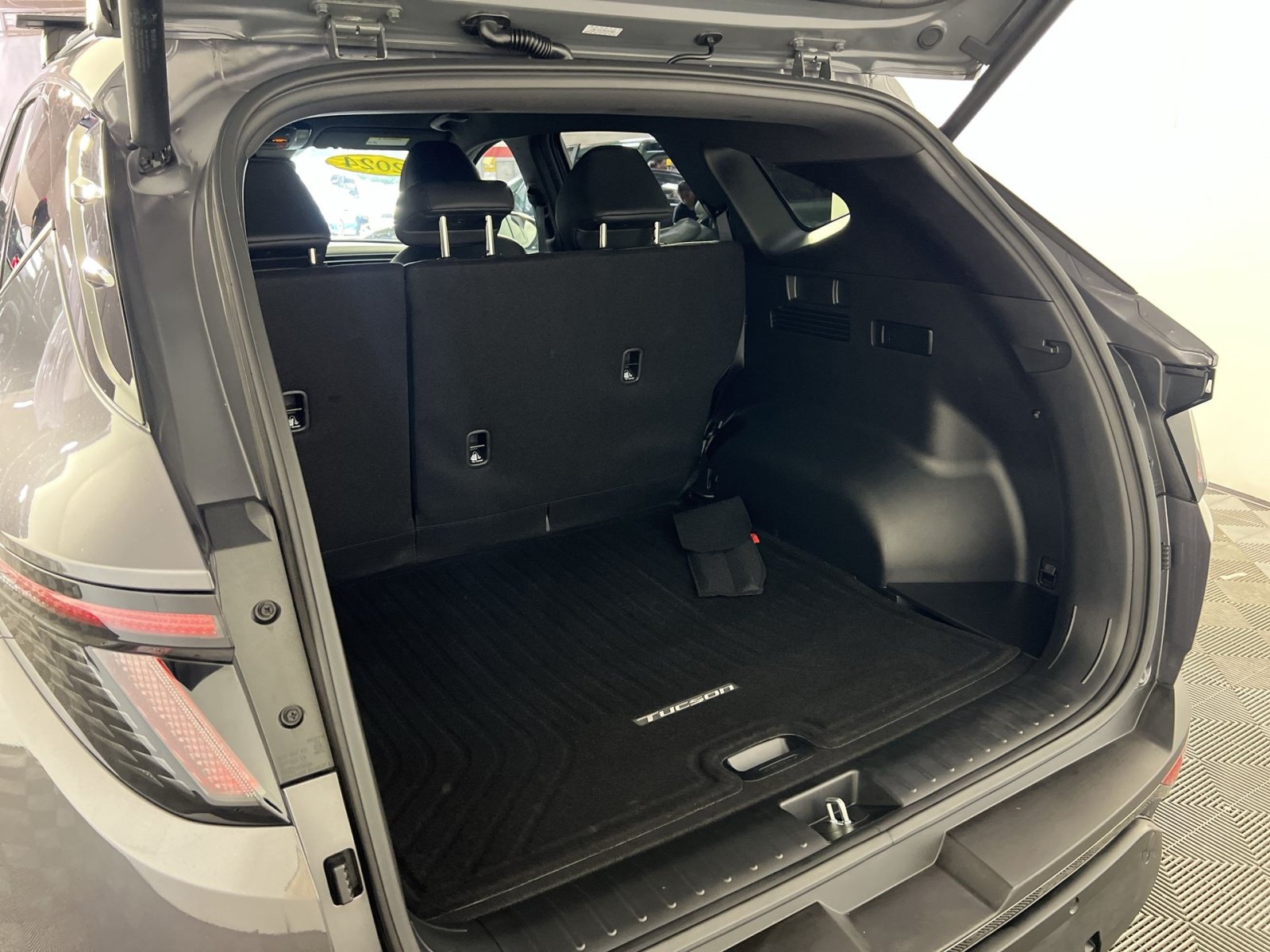 Used 2024 Hyundai Tucson XRT AWD/4WD image 27