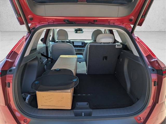 Used 2024 Hyundai Kona Limited FWD image 7