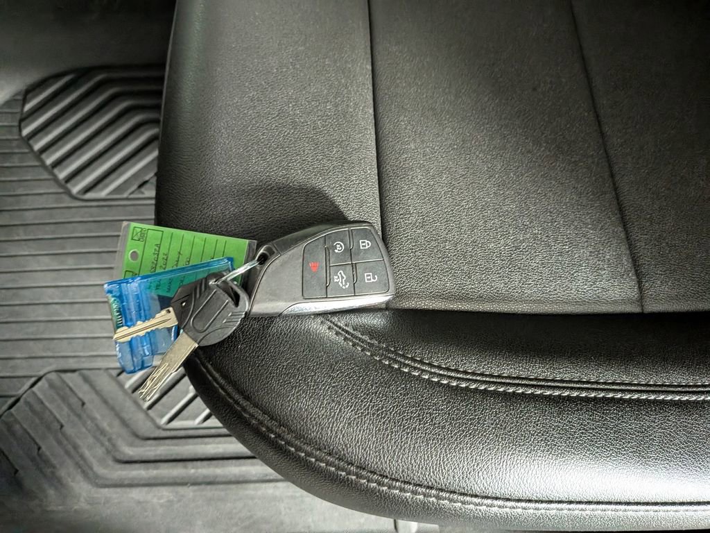 Used 2022 Chevrolet Silverado 1500 LT Trail Boss w/ LT Trail Boss Premium Package AWD/4WD image 36