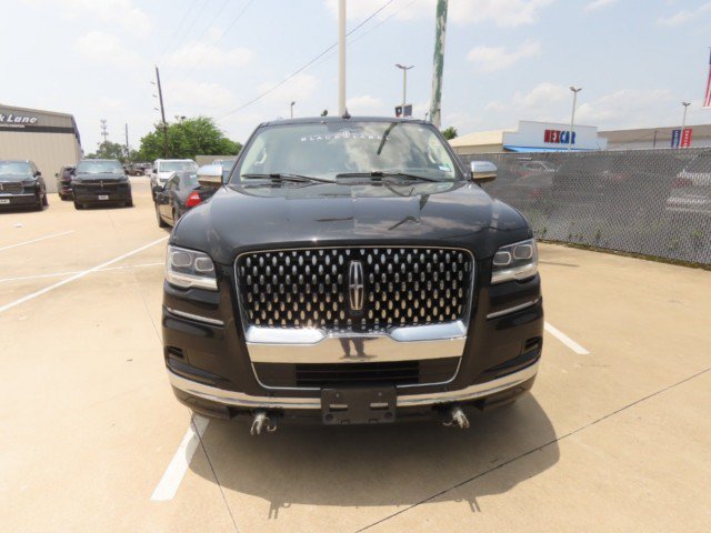 Used 2022 Lincoln Navigator Black Label AWD/4WD image 4