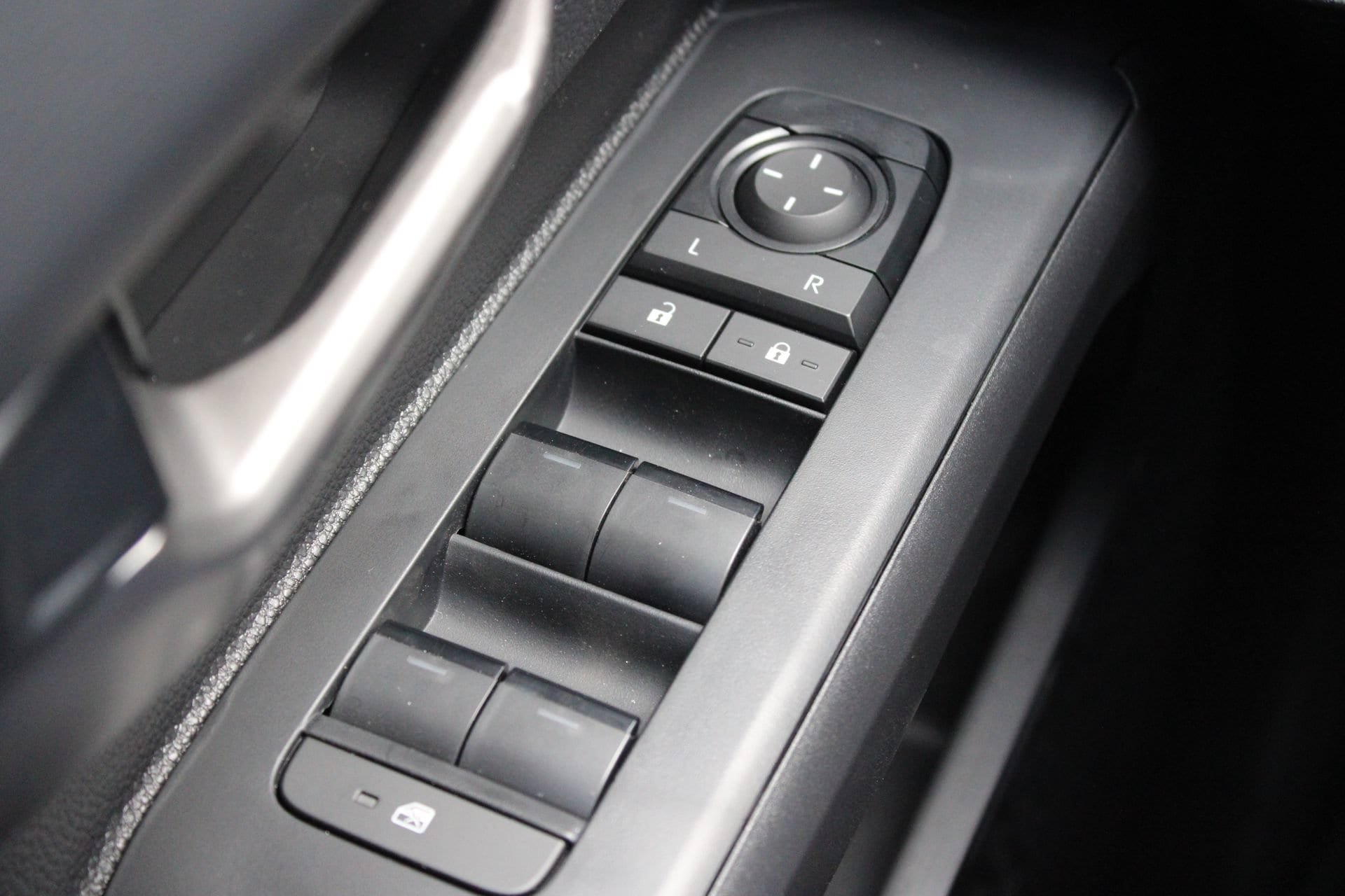 New 2025 Toyota Tacoma 4x4 Double Cab Hybrid image 25