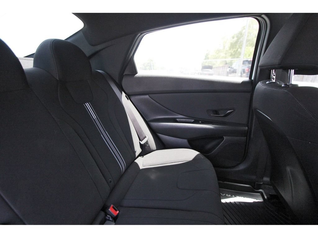 Certified 2026 Hyundai Elantra Sport FWD image 12