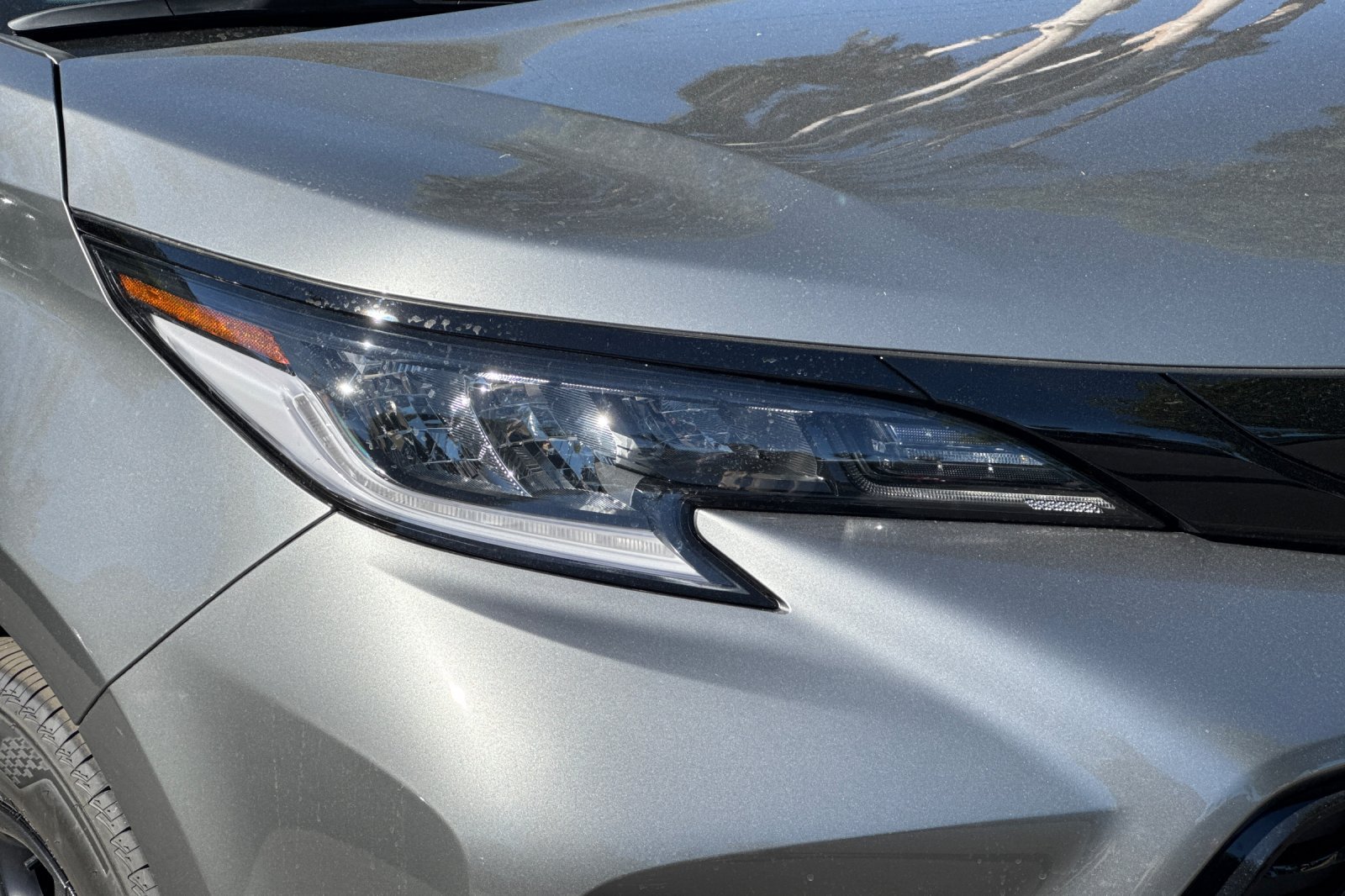 New 2026 Toyota Sienna XSE AWD/4WD image 34
