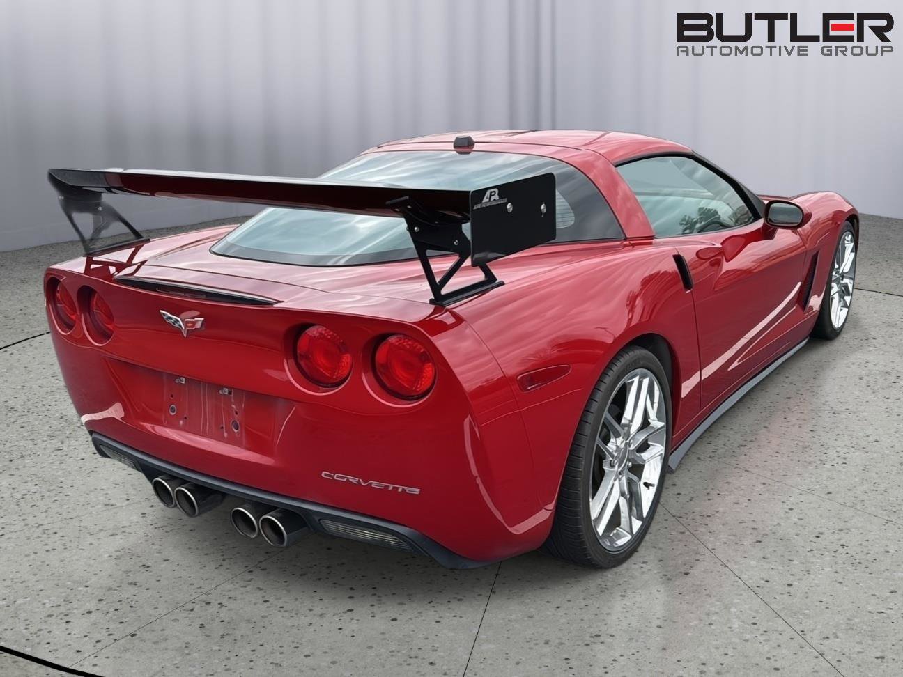 Used 2005 Chevrolet Corvette Coupe w/ Preferred Equipment Group image 7
