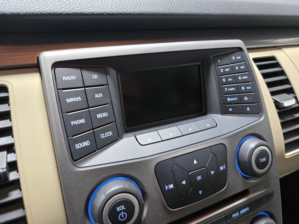 Used 2019 Ford Flex SE FWD image 19