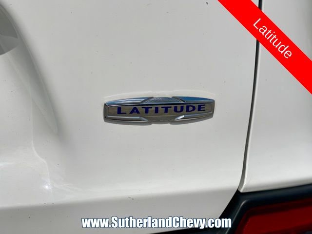 Used 2021 Jeep Cherokee Latitude image 11