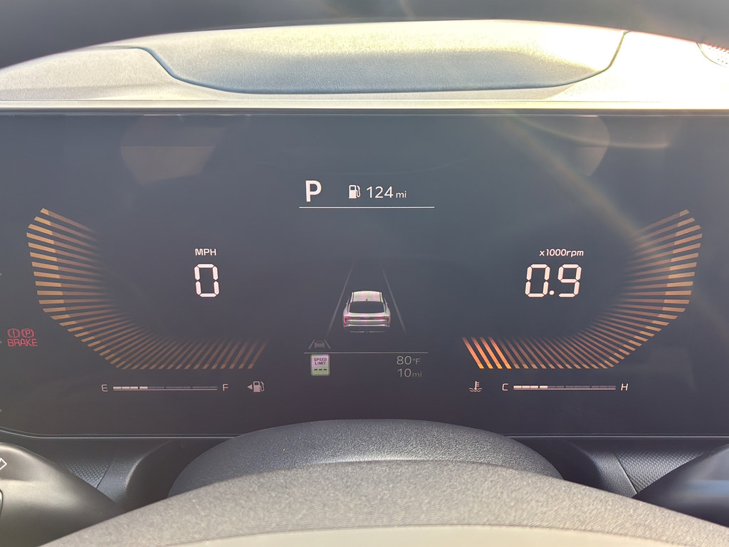 New 2026 Kia K4 FWD image 34