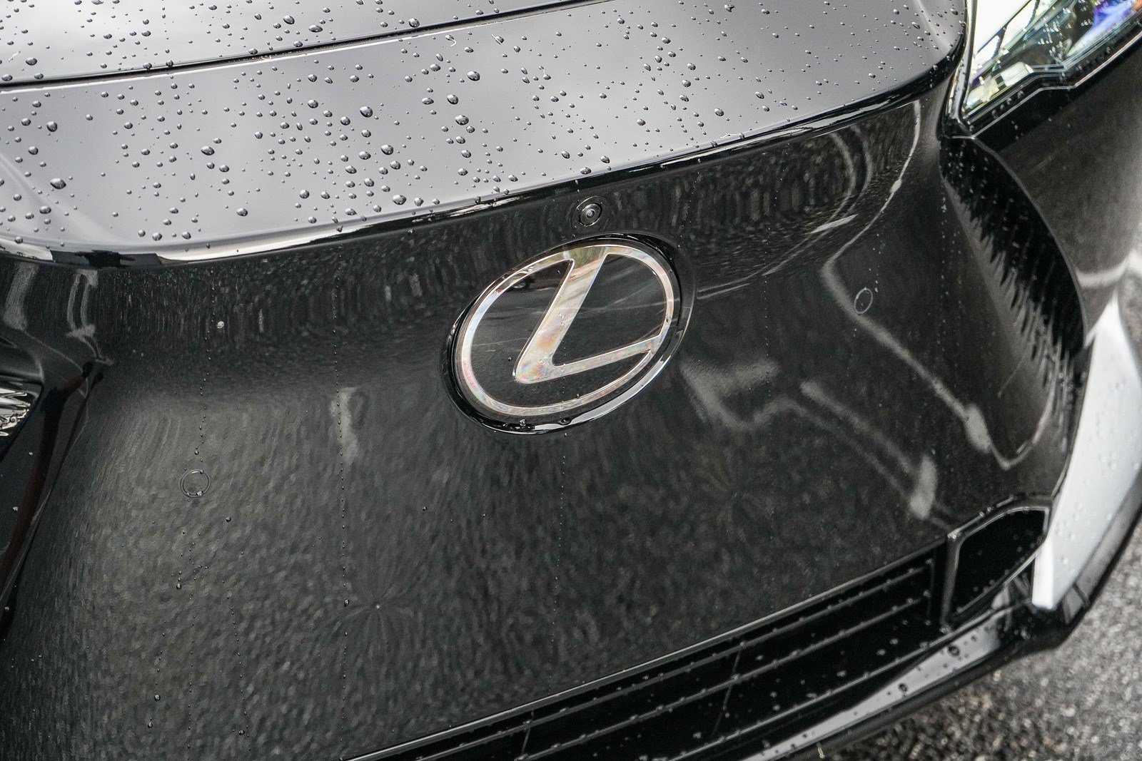 New 2026 Lexus RZ 450e AWD w/ Luxury Package image 9