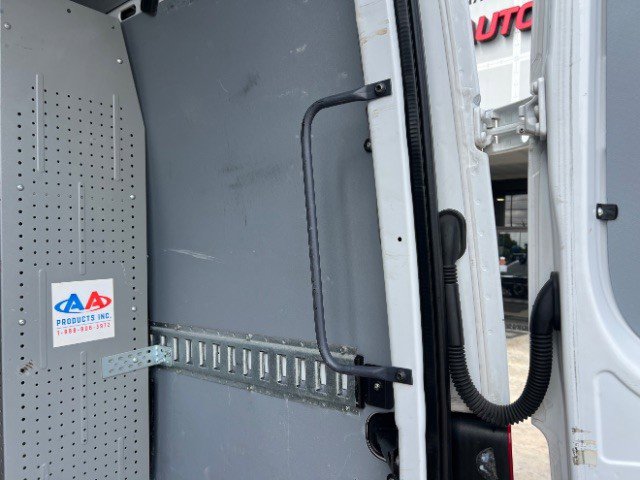 Used 2017 Freightliner Sprinter 2500 image 28