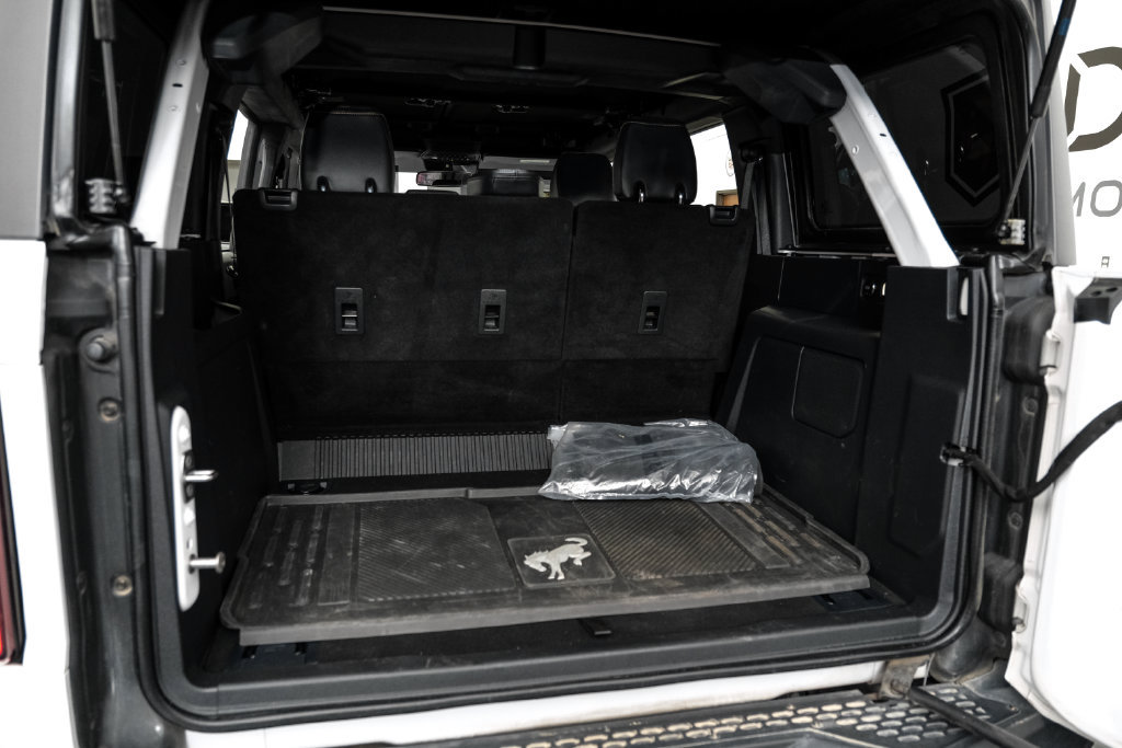 Used 2023 Ford Bronco Badlands w/ Sasquatch Package AWD/4WD image 52