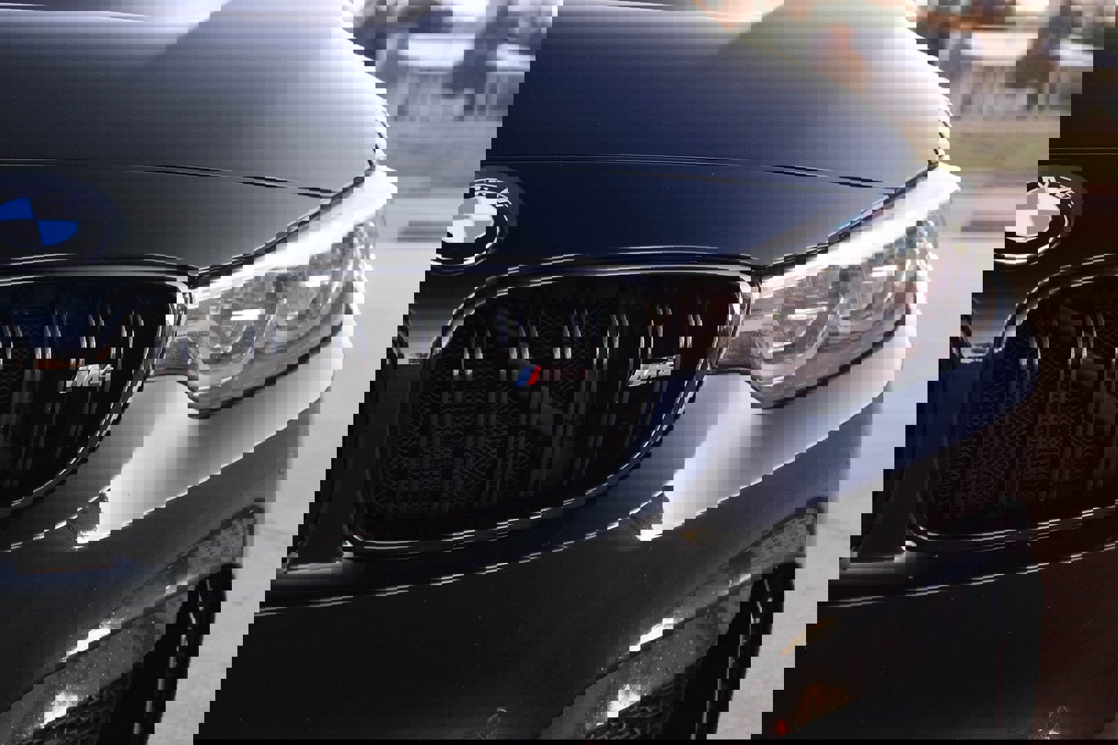 Used 2019 BMW M4 CS w/ Executive Package image 7