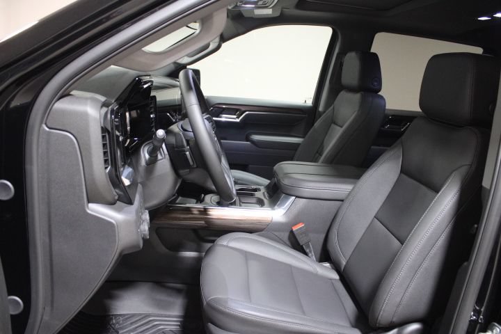 New 2026 Chevrolet Silverado 1500 LT Trail Boss w/ LT Trail Boss Premium Package AWD/4WD image 17