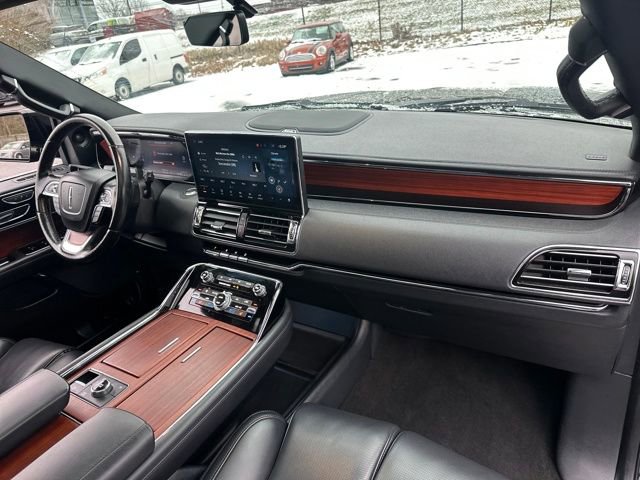 Used 2024 Lincoln Navigator L 4WD image 14