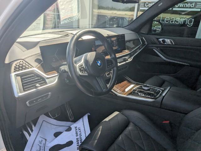 Used 2026 BMW 540i xDrive AWD/4WD image 16