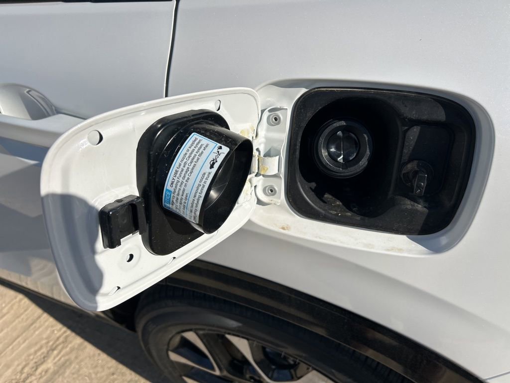 New 2026 Honda HR-V EX-L image 12