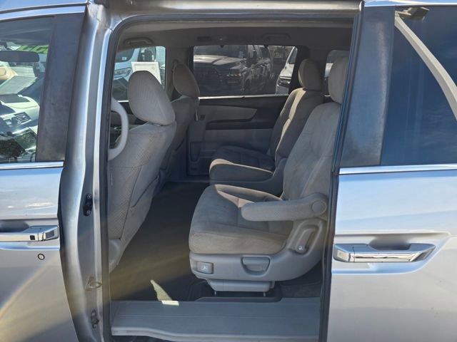 Used 2017 Honda Odyssey SE image 10