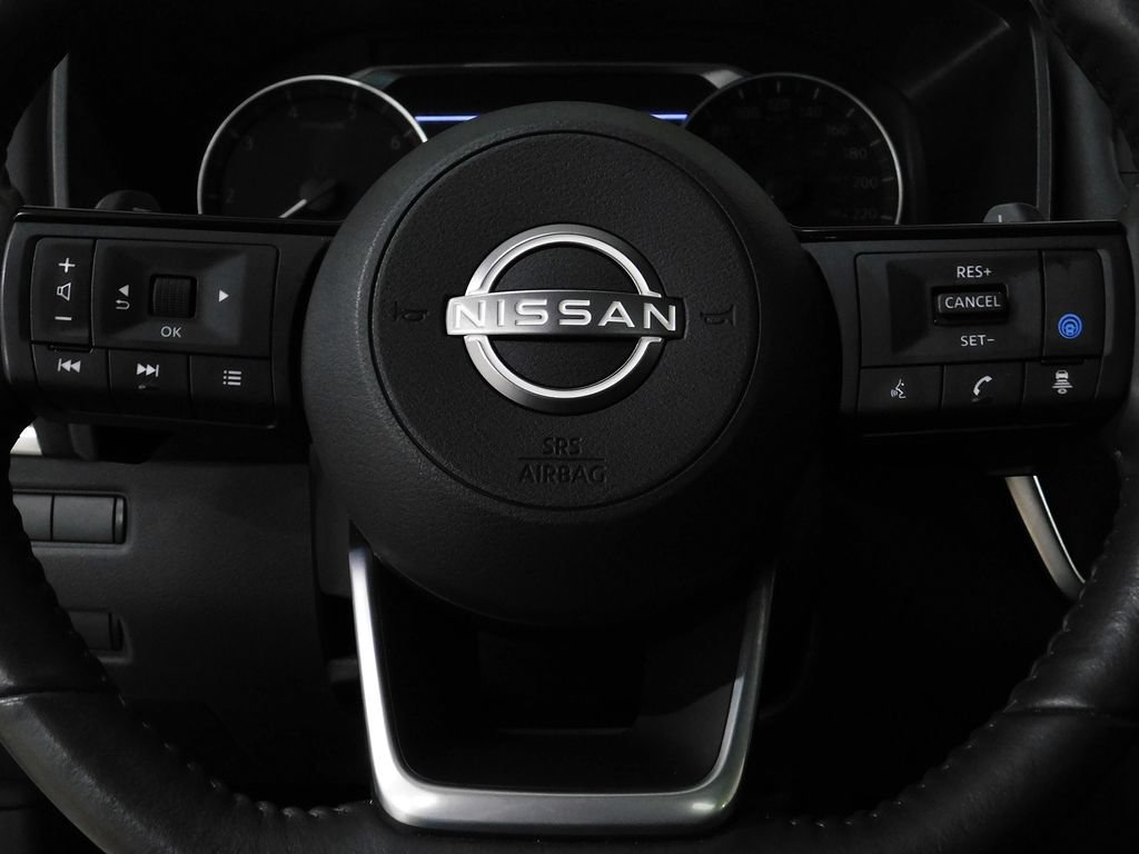 Used 2023 Nissan Rogue SV AWD/4WD image 35