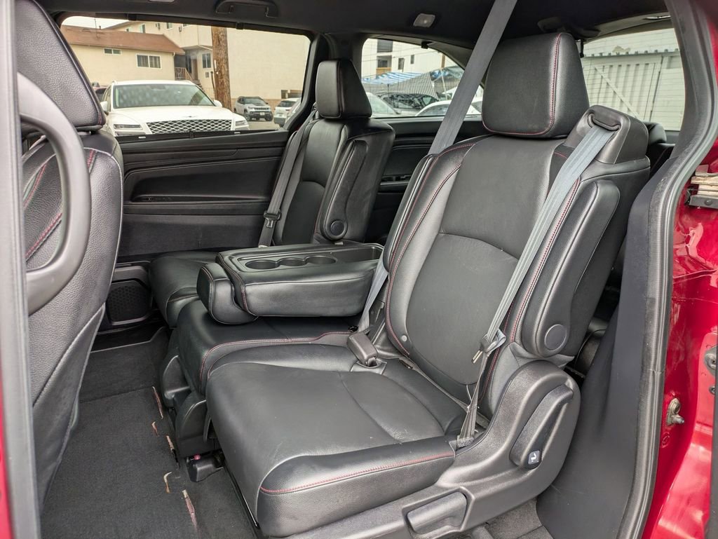 Used 2025 Honda Odyssey Sport-L image 24