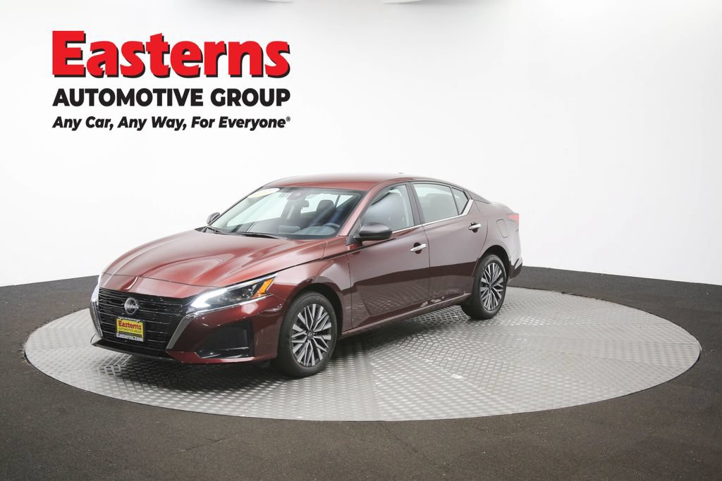Used 2025 Nissan Altima 2.5 SV AWD/4WD image 51