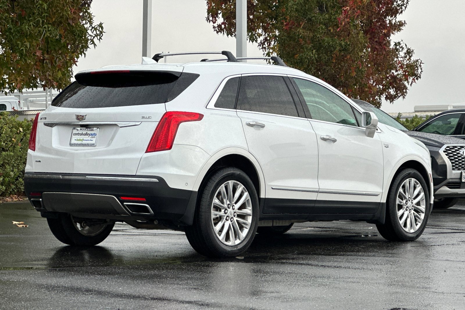 Used 2019 Cadillac XT5 Platinum image 4