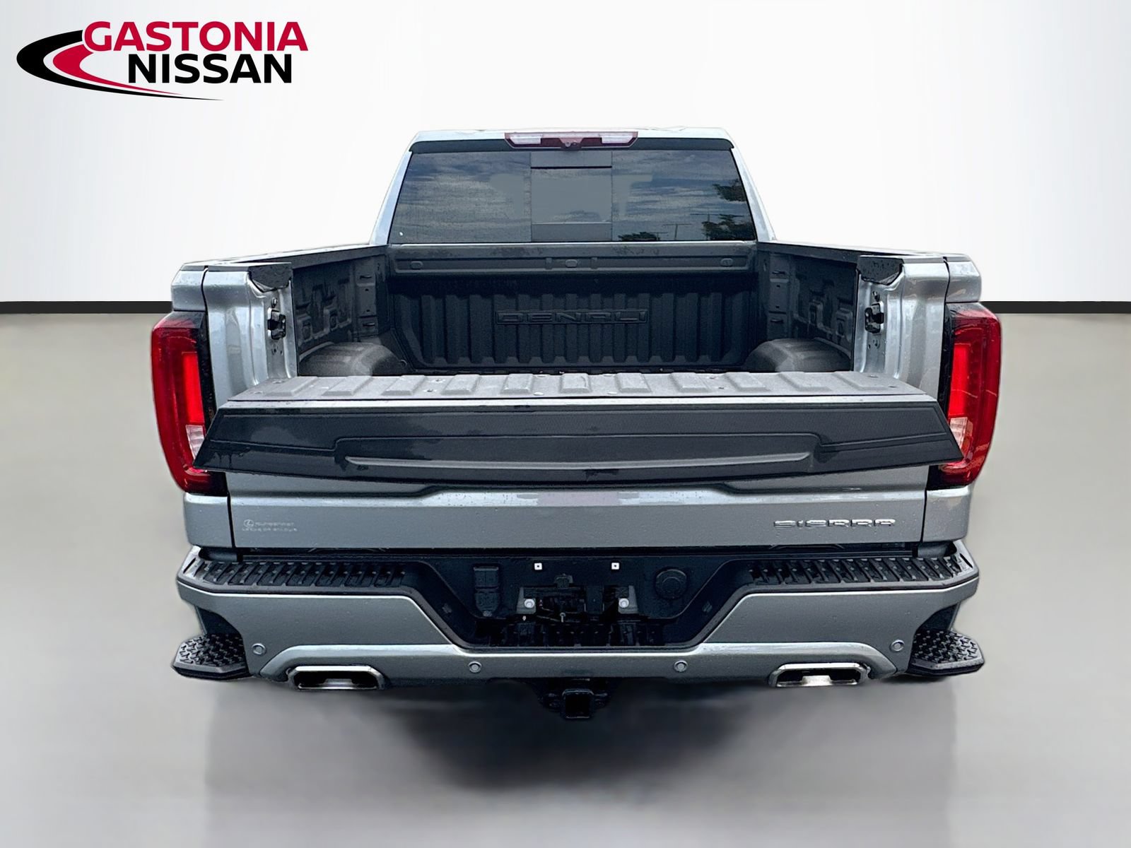 Used 2024 GMC Sierra 1500 Denali AWD/4WD image 36