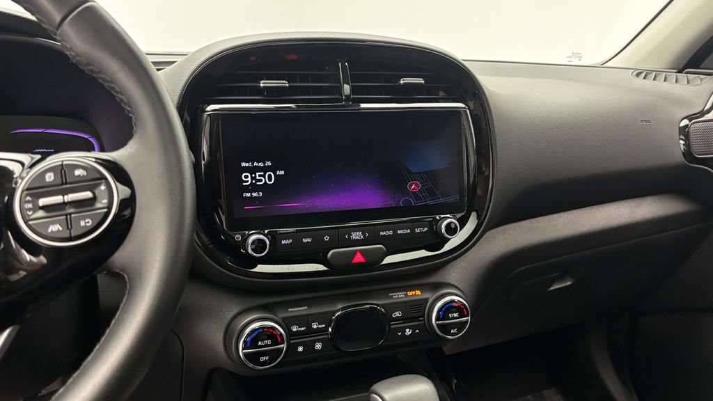 Used 2025 Kia Soul EX FWD image 20