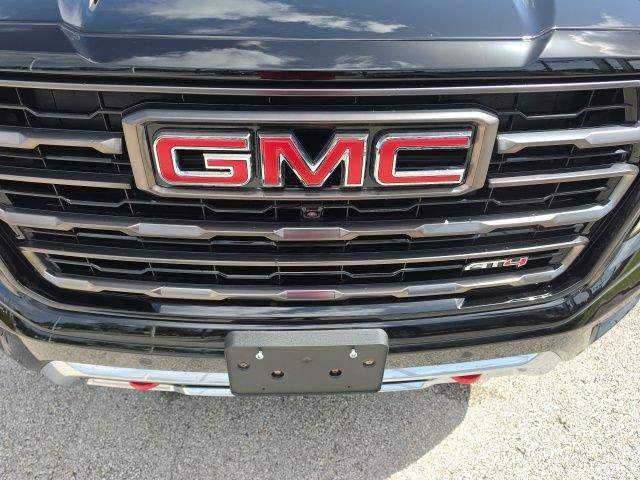 New 2026 GMC Yukon XL AT4 Ultimate AWD/4WD image 9