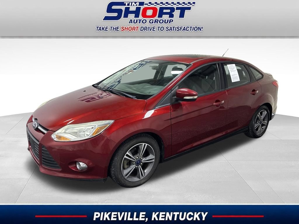 Used 2014 Ford Focus SE w/ SE Sport Package FWD image 1