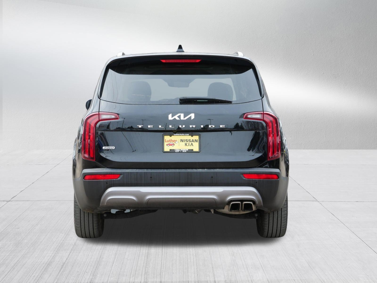 Certified 2022 Kia Telluride S image 6