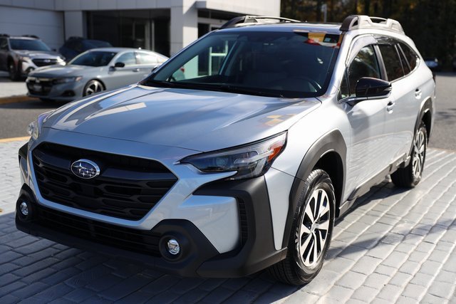 Used 2023 Subaru Outback Premium