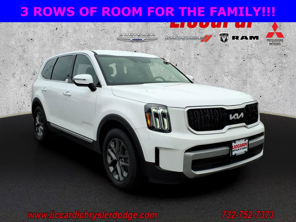 Used 2023 Kia Telluride LX