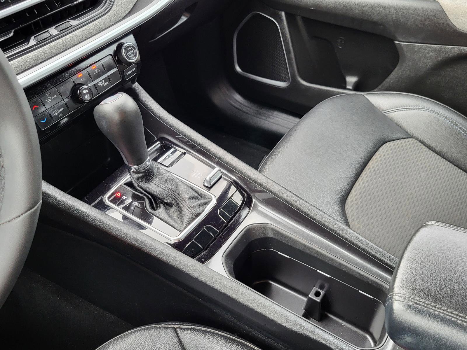 Used 2025 Jeep Compass Latitude image 29