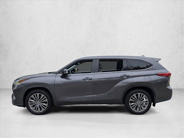 Used 2022 Toyota Highlander Platinum AWD/4WD image 5