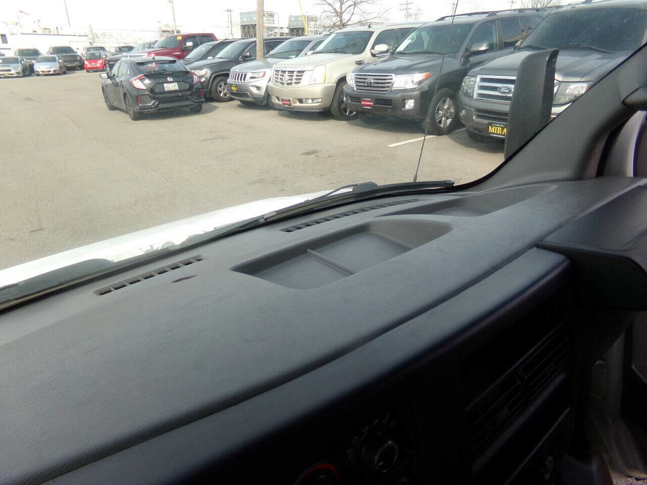 Used 2009 Chevrolet Express 3500 image 42