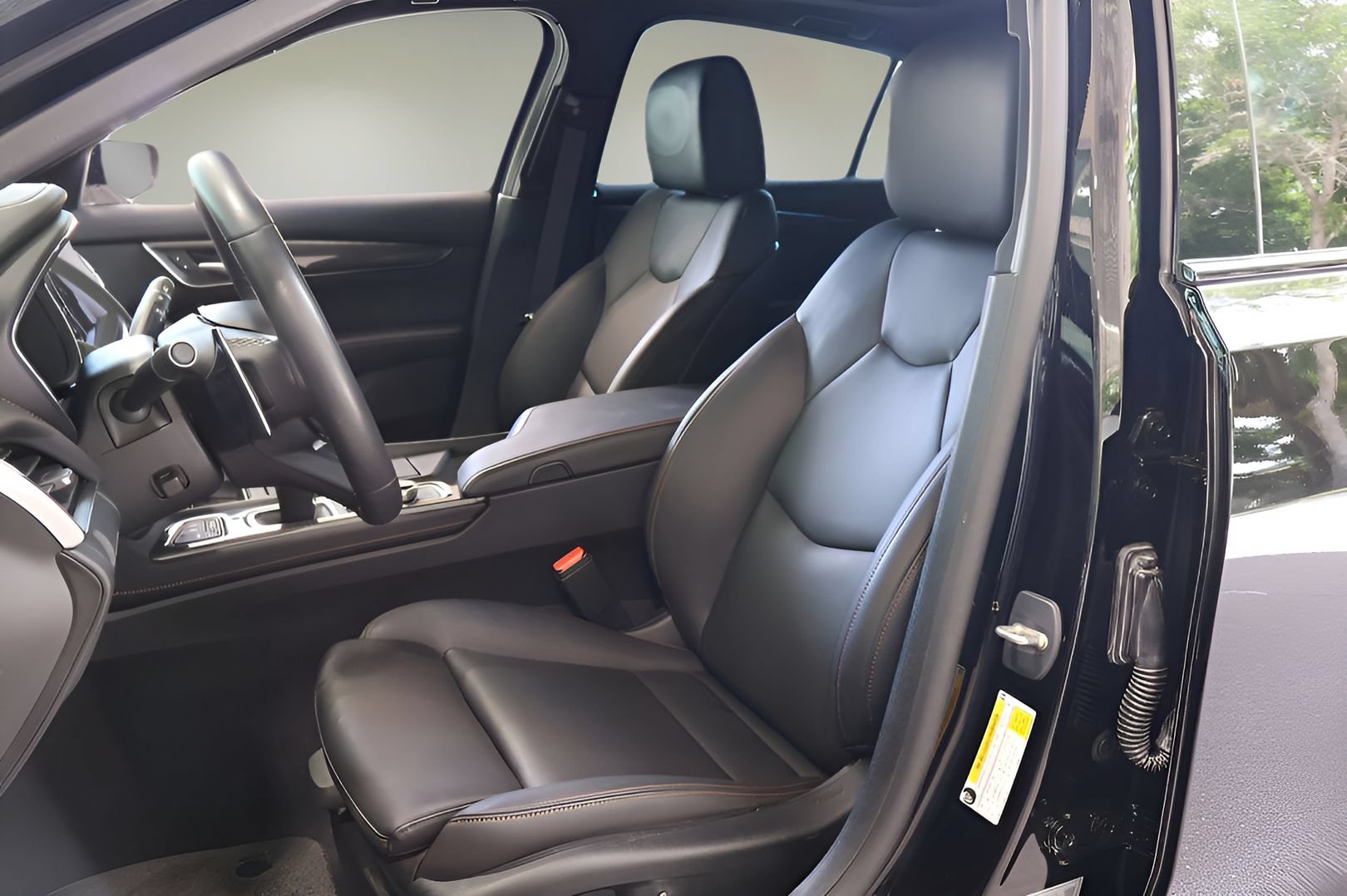 Used 2024 Cadillac CT5 Sport RWD image 11
