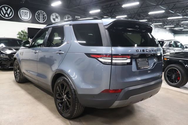 Used 2019 Land Rover Discovery SE image 3