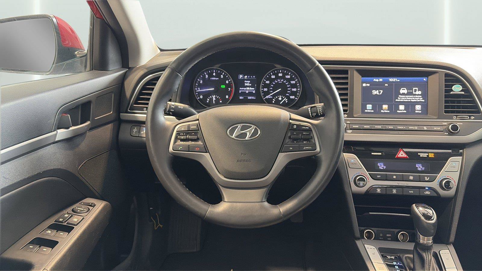 Used 2017 Hyundai Elantra Limited FWD image 12
