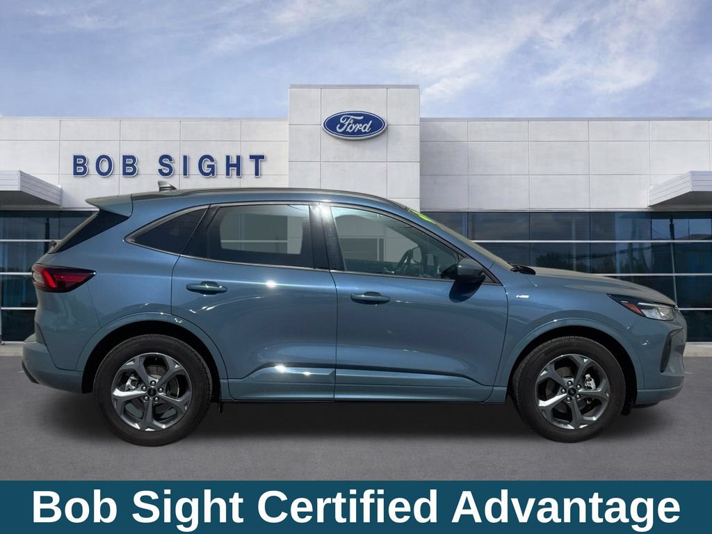 Used 2023 Ford Escape ST-Line Select w/ Tech Pack #2 AWD/4WD video 4