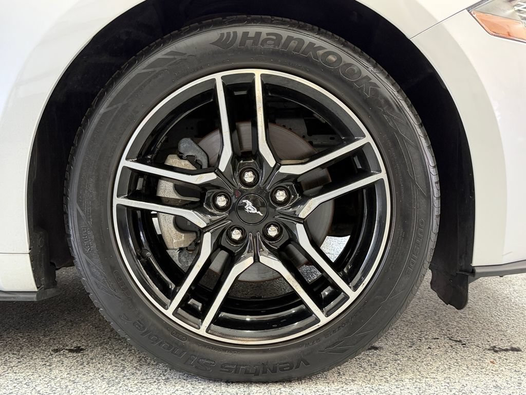 Used 2019 Ford Mustang Premium RWD image 46
