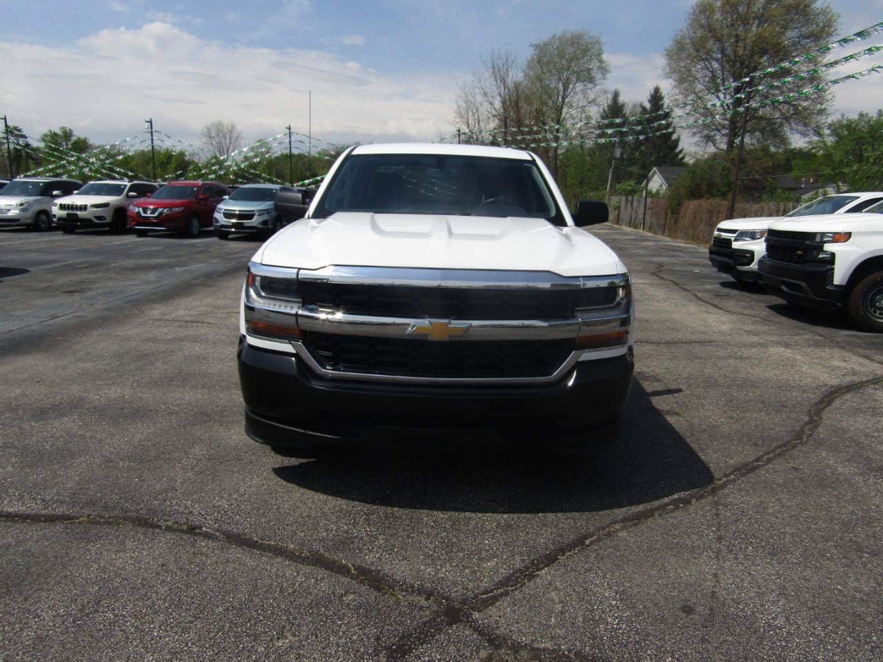 Used 2018 Chevrolet Silverado 1500 W/T w/ WT Convenience Package RWD image 2