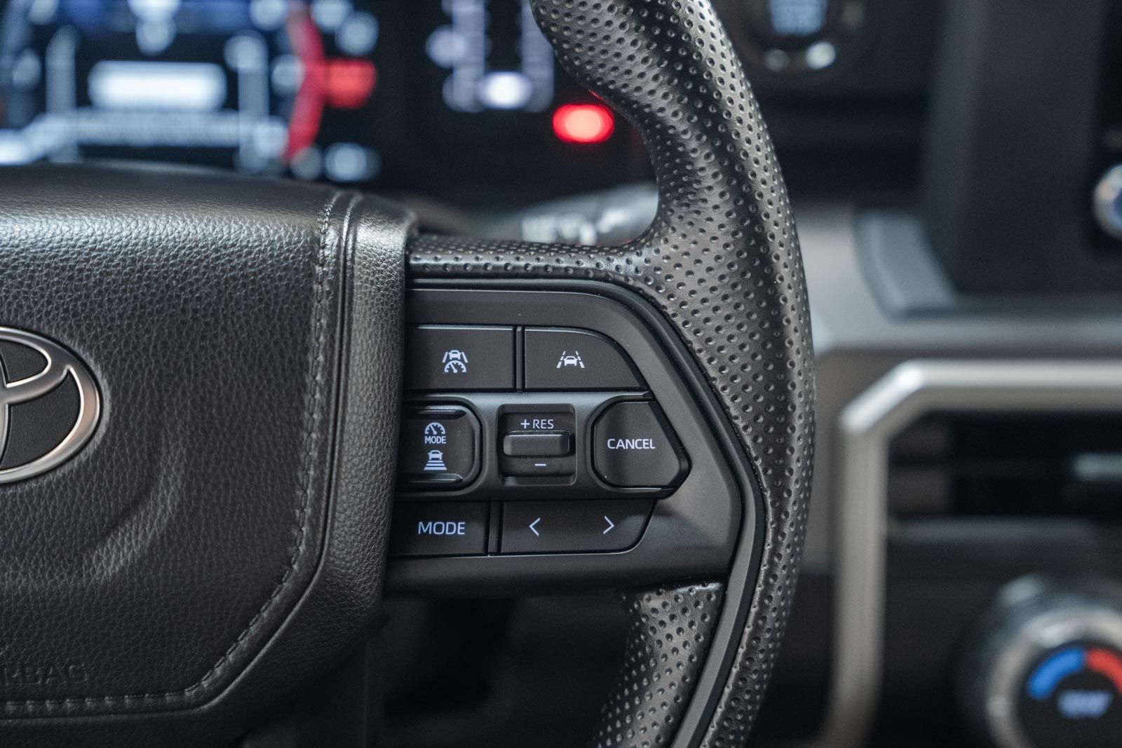 Used 2026 Toyota Tacoma SR5 RWD image 34