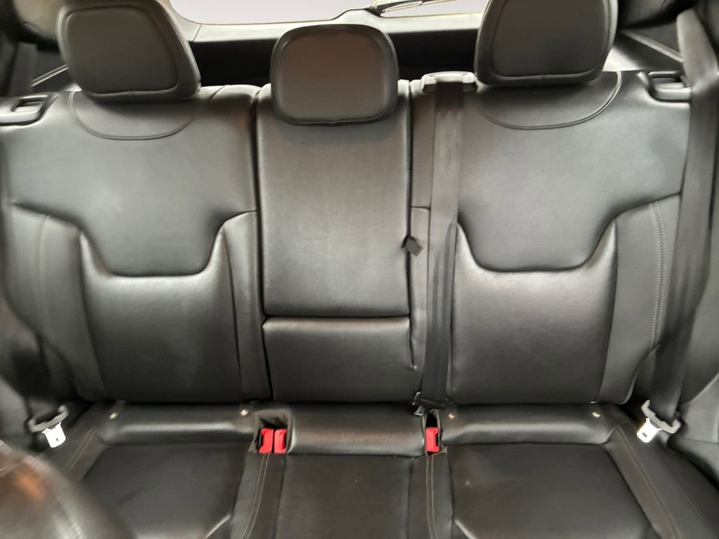 Used 2020 Jeep Renegade Limited image 26