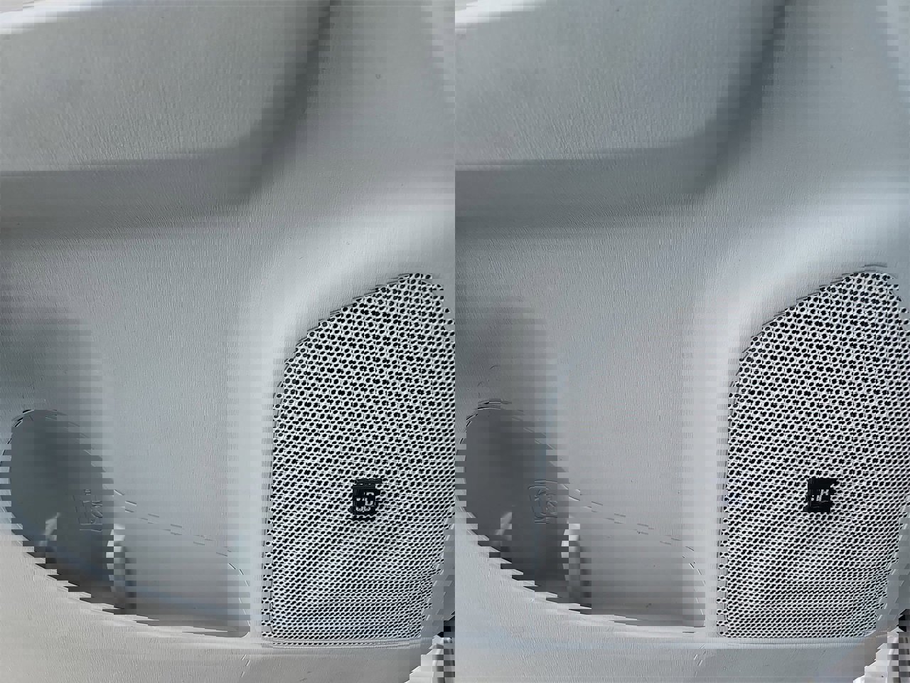 Used 2014 Toyota Prius V Two image 28