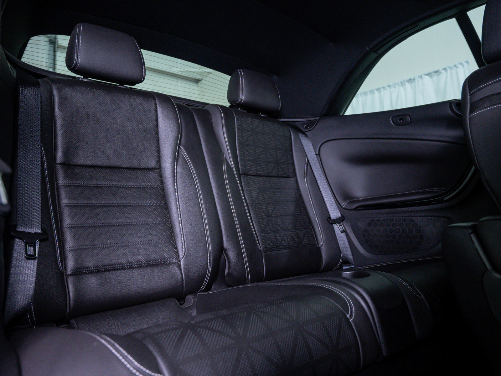 Used 2018 Buick Cascada Premium image 11